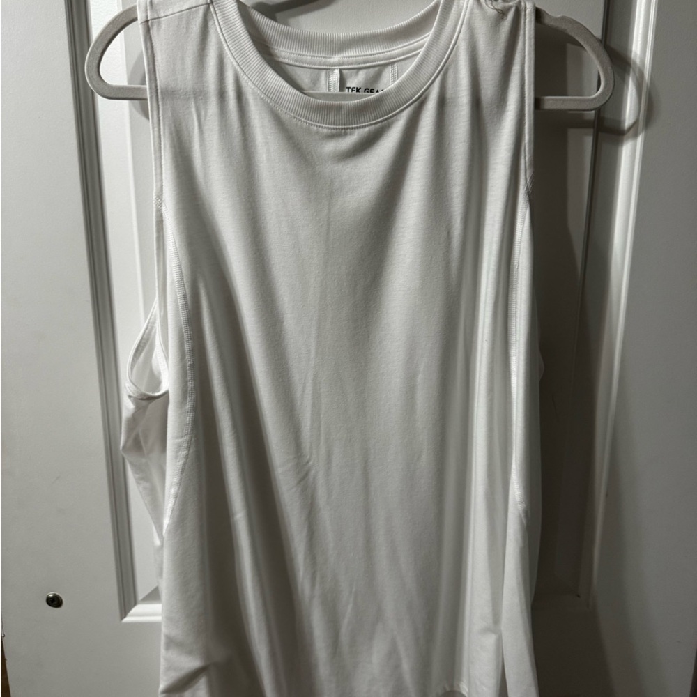 tek gear White Sleeveless Tank Top